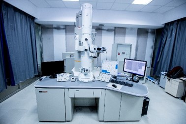 透射电子显微镜 JEM-2100
